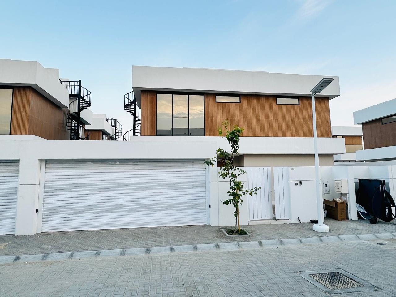 Brand New | Corner unit | green Community